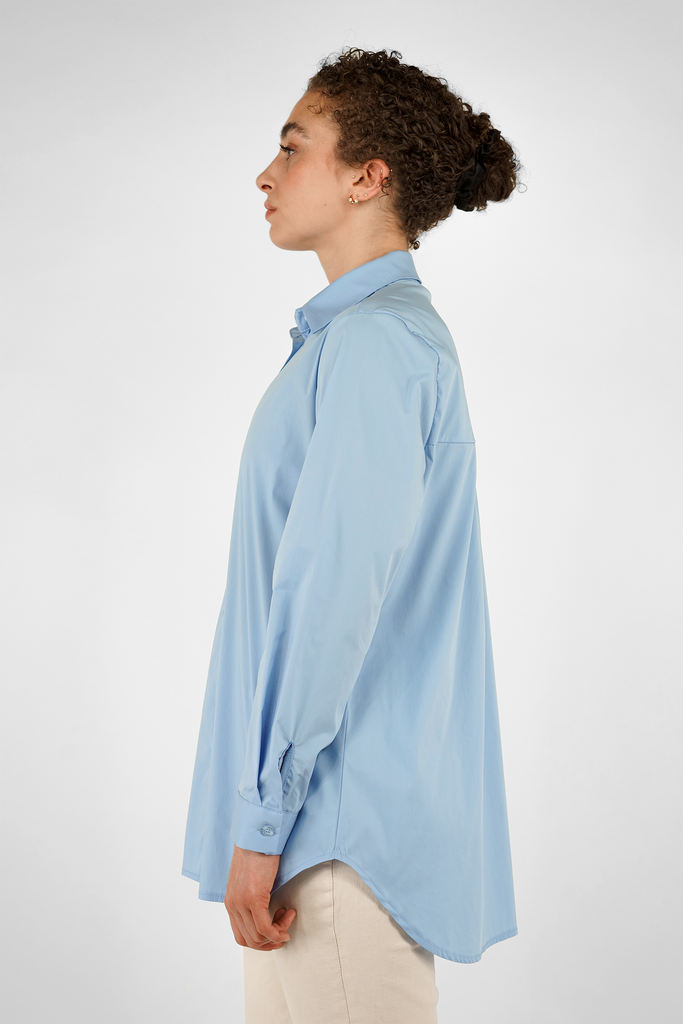 Bluse mit Falten im Rücken aus Baumwolle-Mix in hellblau