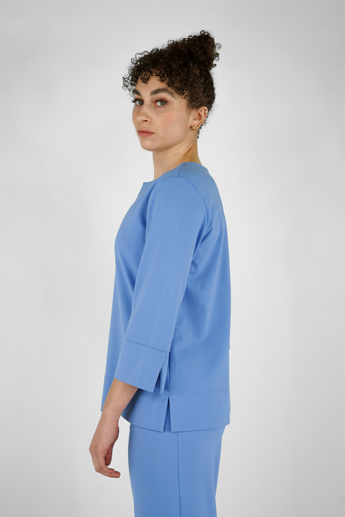 Feines Jersey-Shirt aus Viskose-Mix in hellblau