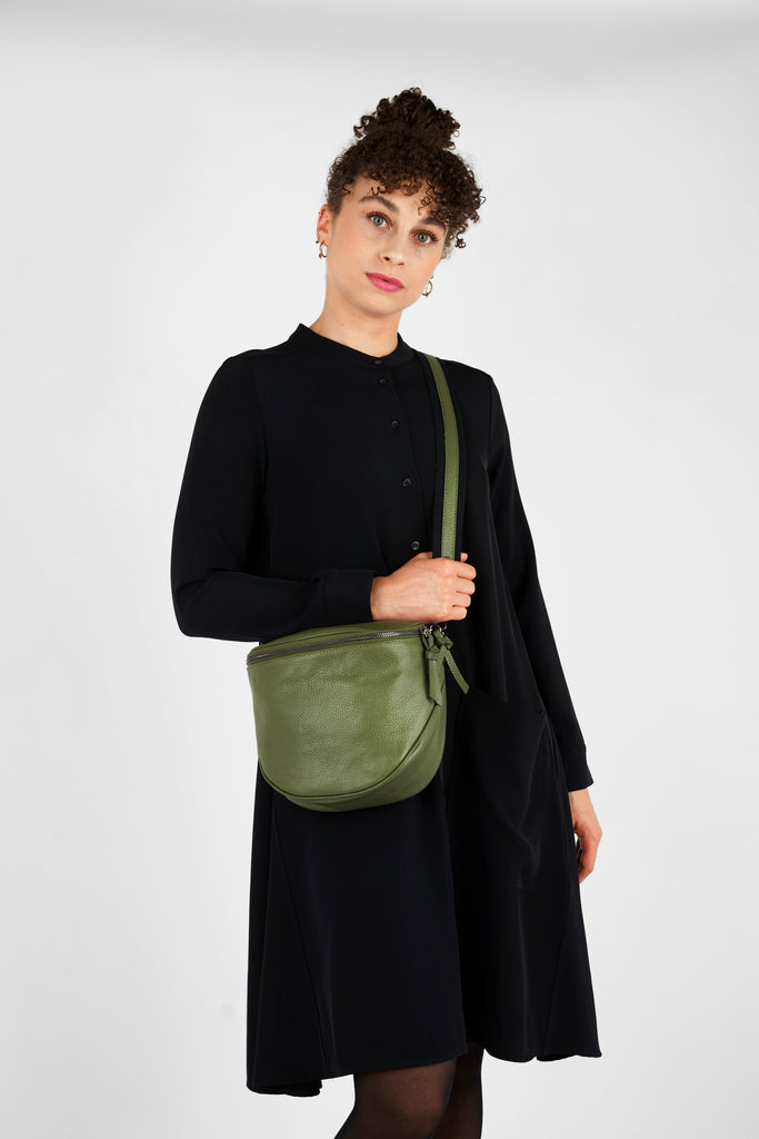Crossbody-Bag KENNY in olivgrün