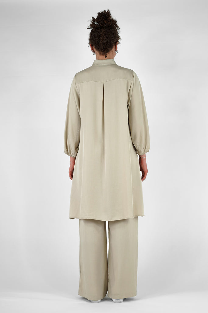 Kleid in A-Linie aus fliessender Tencel-Qualität in beige