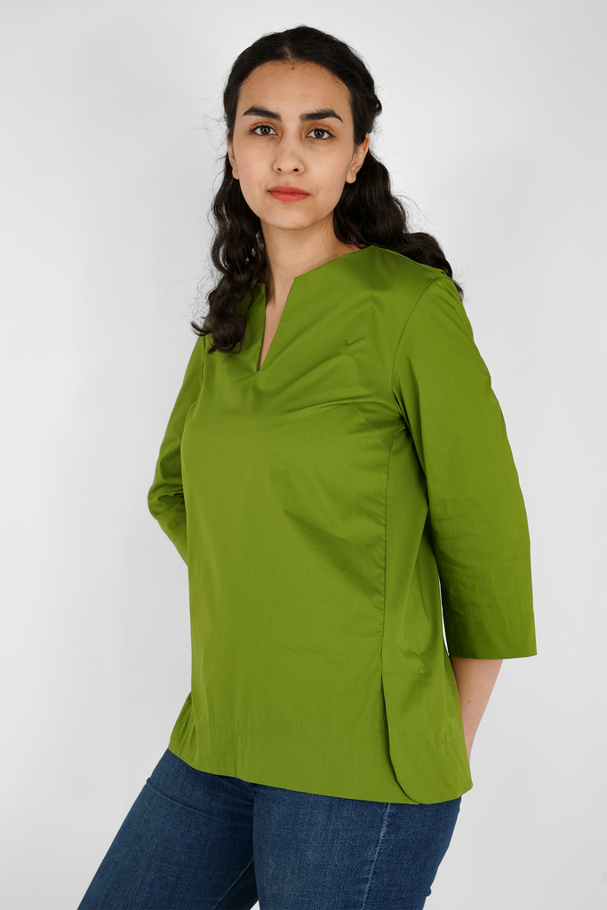 Bluse A-Shape aus Popeline-Stretch in olivgrün