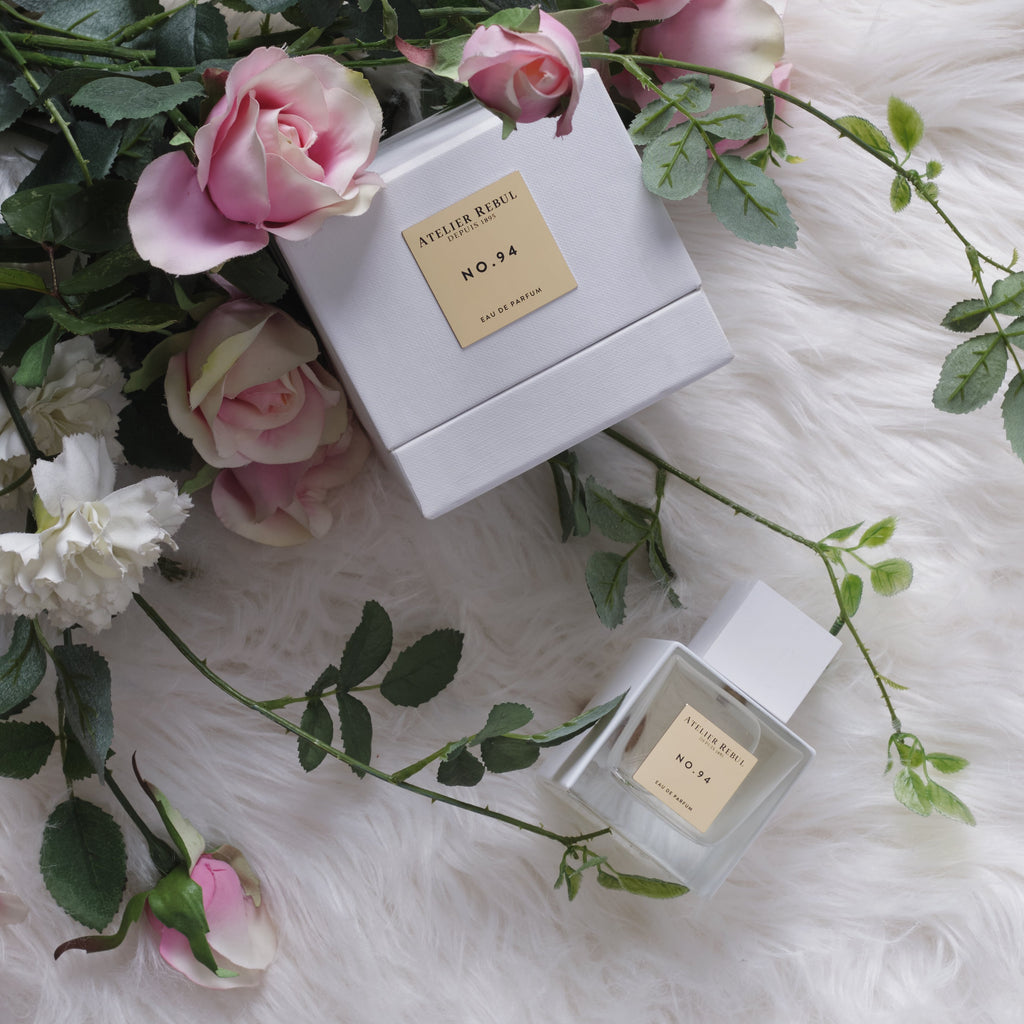 magazzino_designeroutlet_No. 94_Eau_de_Parfum_Women_100ml ATELIER REBUL NO ° 94 - eine exklusive Komposition der L´Atelier Kollektion Jasmin und Safran verleihen diesem verführerischen Duft einen einzigartigen Charakter, der im Kern begleitet wird durch Bernstein und Zedernholz.