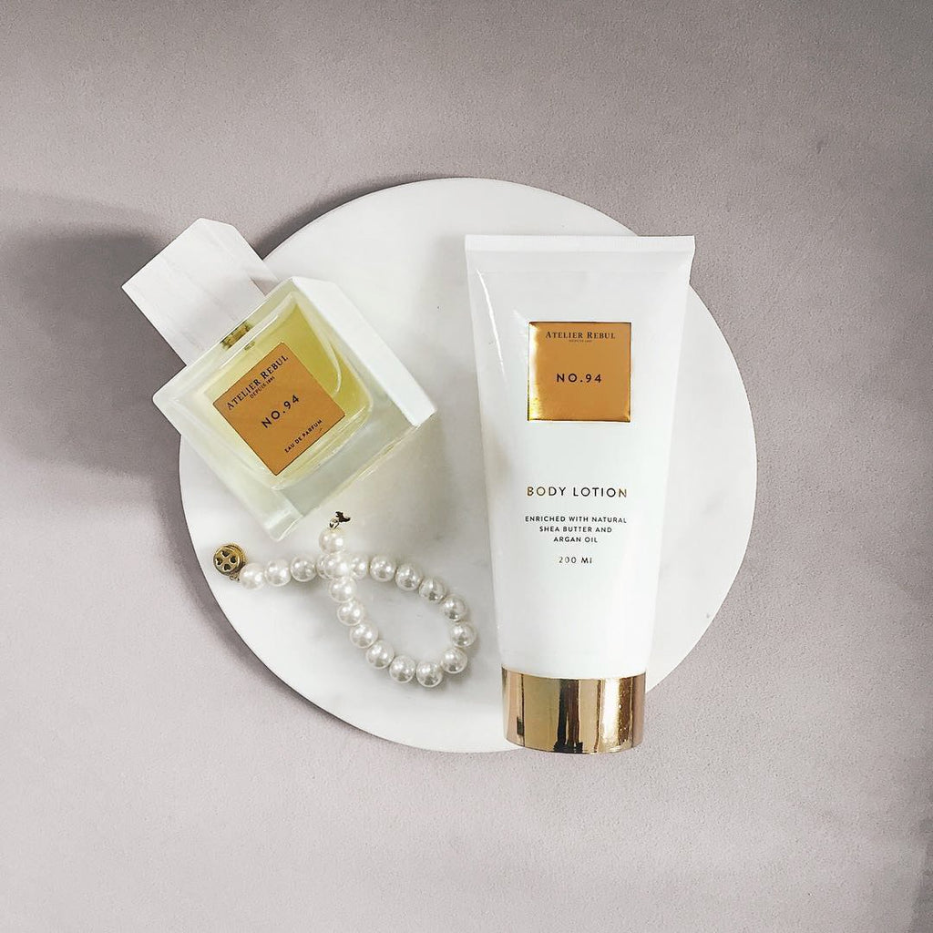 magazzino_designeroutlet_No. 94_Eau_de_Parfum_Women_100ml ATELIER REBUL NO ° 94 - eine exklusive Komposition der L´Atelier Kollektion Jasmin und Safran verleihen diesem verführerischen Duft einen einzigartigen Charakter, der im Kern begleitet wird durch Bernstein und Zedernholz.