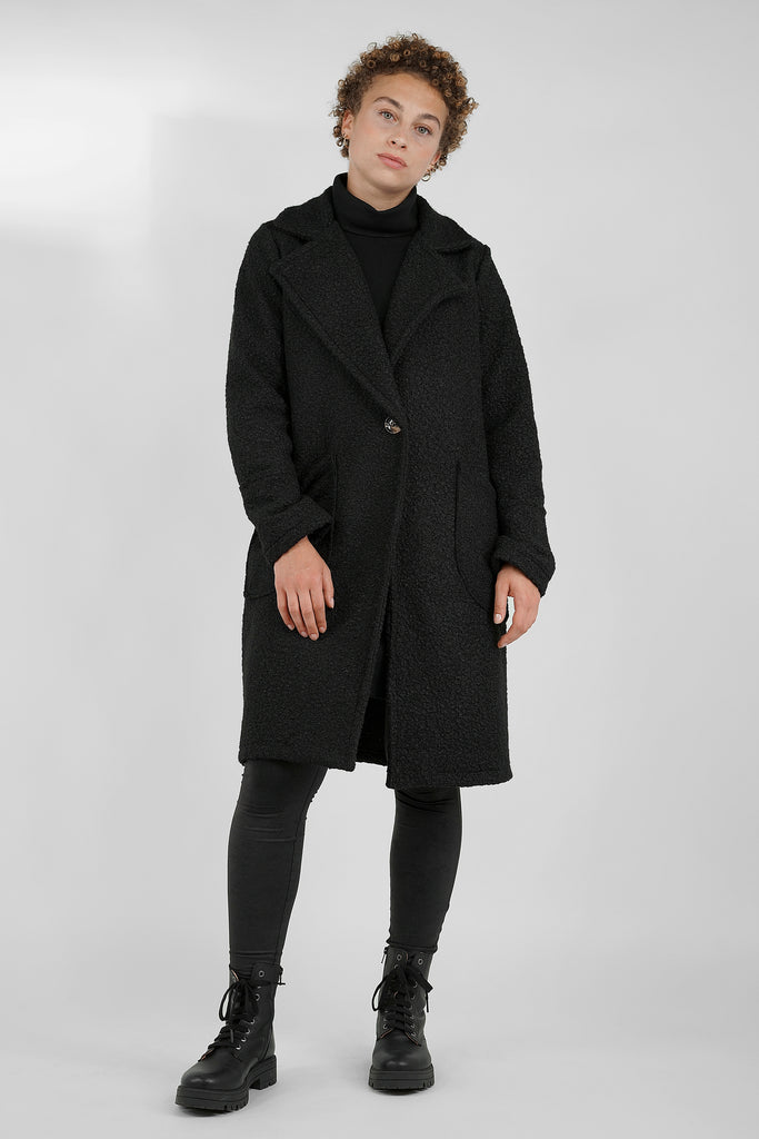 Kurzer Mantel in Bouclé-Optik in schwarz
