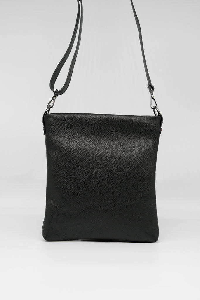 Crossbody-Bag HELENA aus genarbtem Leder in schwarz
