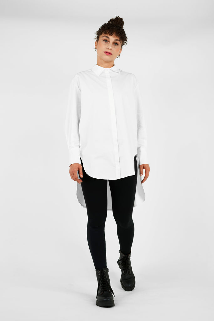 Oversize-Bluse aus reiner Baumwolle in weiss