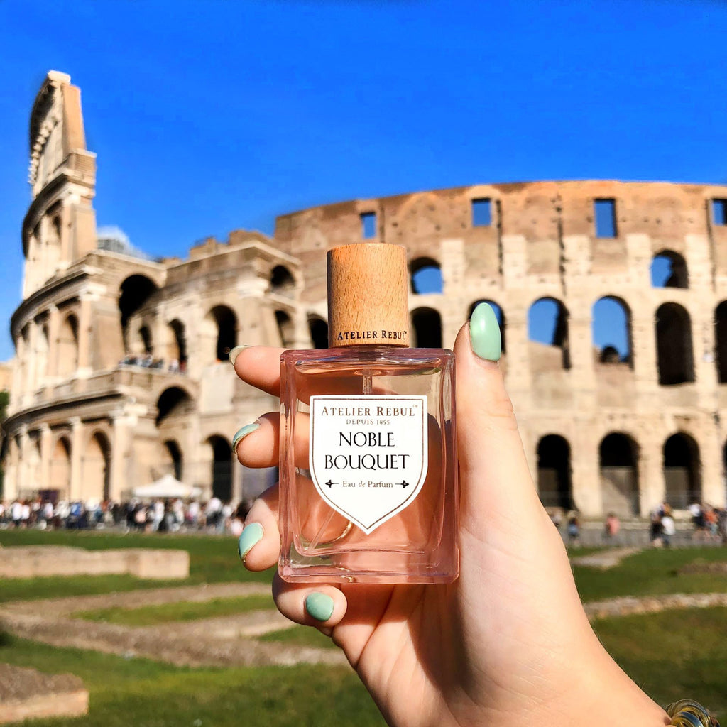 magazzino_designeroutlet_NOBLE_BOUQUET_Eau_de_Parfum_Women_50ml Romantik pur - der blumige Damenduft aus der Atelier Kollektion Blumige und fruchtige Noten verschmelzen zu einem nostalgischen, romantischen Duft.